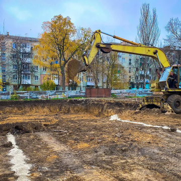 While our guys were digging trenches, we were excavating a pit for the future house While our guys were digging trenches, we were excavating a pit for the future house